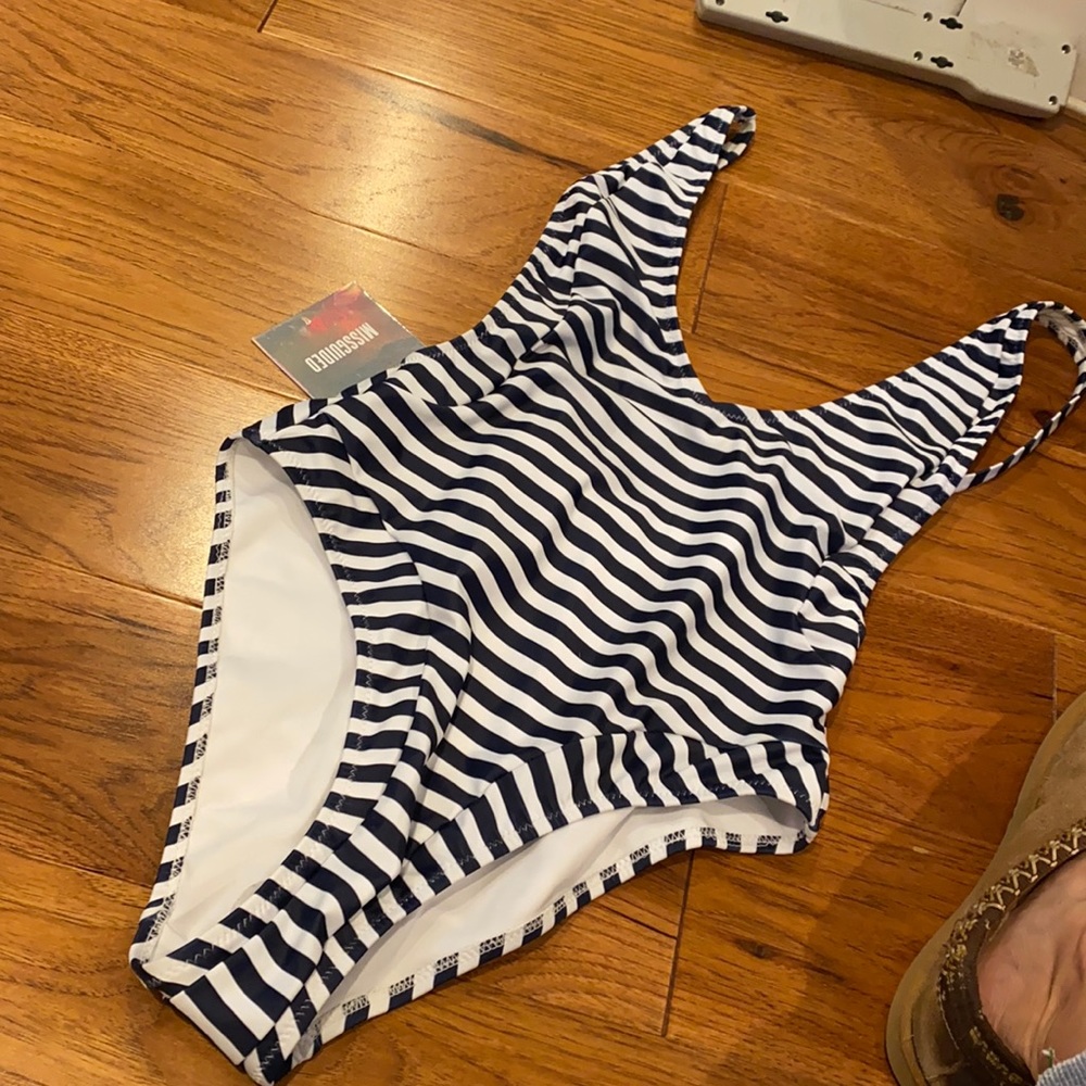 one piece bathing suit